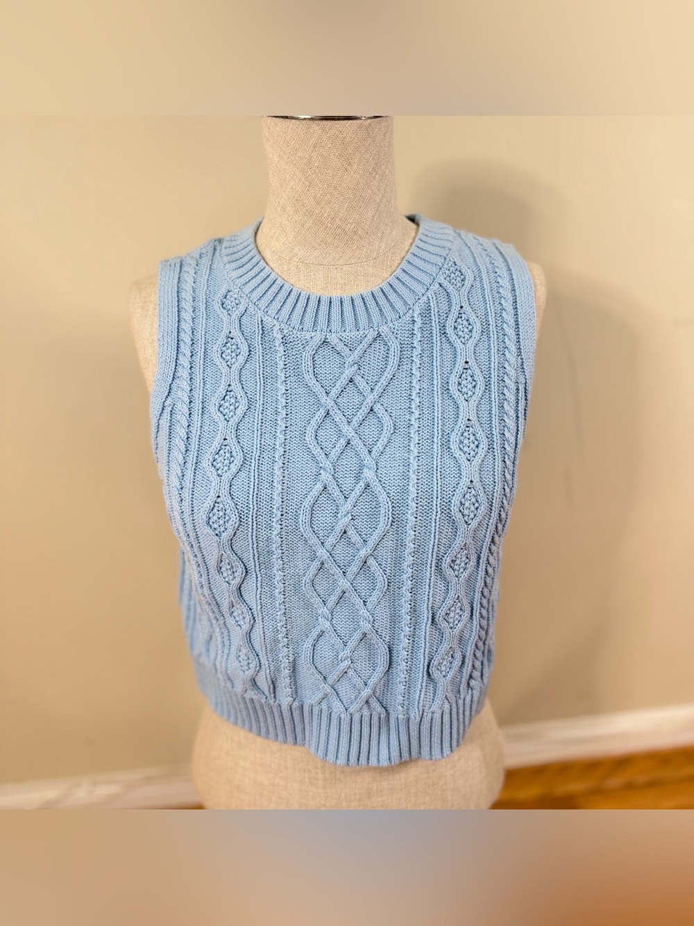 Altar’d State 100% Cotton Cropped Cable Knit Sweater Vest Baby Blue M Coquette